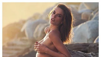 Alessandra Ambrosio: Τι αποκάλυψε ότι άλλαξε στο σώμα της μετά τη γέννηση των παιδιών της;