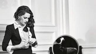 Kristen Stewart: Είναι ο πιο σέξι εαυτός της στη νέα καμπάνια Chanel
