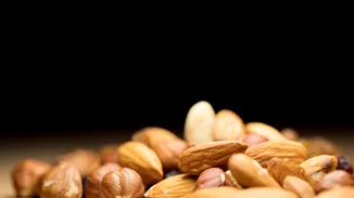 Ποιοι ξηροί καρποί είναι οι καλύτεροι για τη διατροφή σου;