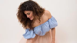 Η δημιουργός Meyeιa μάς λέει την ιστορία της. Plus: Διαγωνισμός!