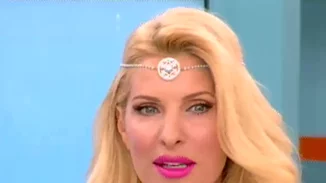 Ελένη Μενεγάκη: Τι φόρεσε στην εκπομπή της Τρίτης