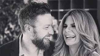 Γιάννης Βαρδής & Νατάσα Σκαφιδά | Το Χριστουγεννιάτικο δέντρο που στόλισαν για την κόρη τους