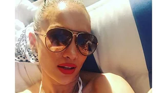 Jennifer Lopez: Με το μαγιό της στην παραλία του Μαϊάμι!