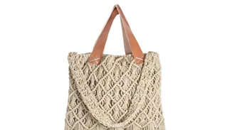 Οι boho τσάντες που θα λατρέψεις και φέτος το καλοκαίρι