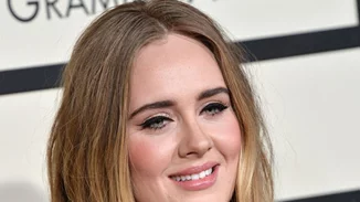 Η Adele προσκυνά την Beyonce και την ευχαριστεί που... υπάρχει