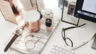 7 συνήθειες που δε σε κάνουν αποδοτική στη δουλειά