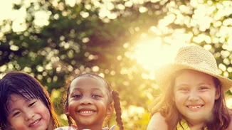 Ανάλυσέ το: Πώς να μάθεις το παιδί σου να μοιράζεται