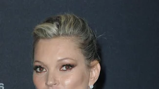 Η Kate Moss σχεδιάζει κοσμήματα