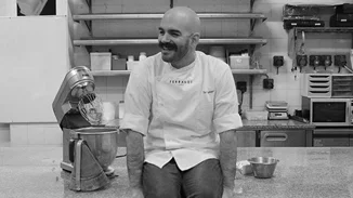 Bloggers του κόσμου: Γνωρίζοντας τον Tal Spiegel ή αλλιώς @Desserted in Paris