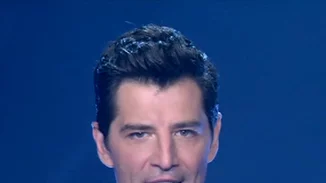 Σάκης Ρουβάς: Στη φωταγώγηση του υψηλότερου χριστουγεννιάτικου δέντρου της Ελλάδας