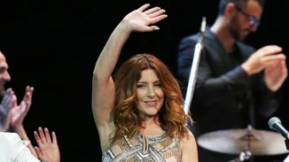 Όλες οι φωτογραφίες από την συναυλία της Έλενας Παπαρίζου στο θέατρο Παλλάς