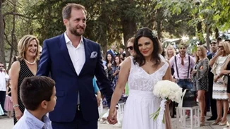 Μαρίνα Ασλάνογλου - Δημοσθένης Πέππας: Παντρεύτηκαν στη Σκιάθο