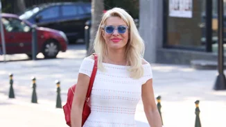 Ελένη Μενεγάκη: Για ψώνια στην Κηφισιά