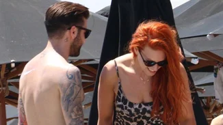 Σίσσυ Χρηστίδου - Θοδωρής Μαραντίνης: Πρώτο μπάνιο με τα παιδιά τους