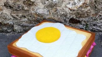 Παλιά στρώματα γίνονται “νόστιμα” έργα τέχνης