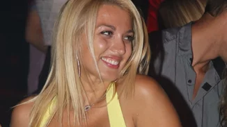 Κωνσταντίνα Σπυροπούλου: Η βραδινή έξοδος με ένα super sexy φόρεμα!