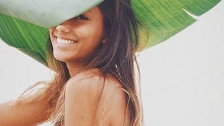 Beach hair χωρίς παραλία; Και όμως, γίνεται!