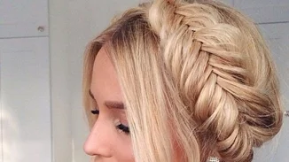 Braided Crown: Αυτή είναι η πλεξίδα που πρέπει να κάνεις τώρα!