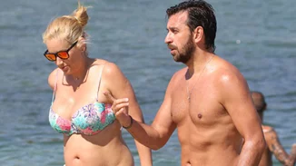 Θάνος Πετρέλης - Σοφία Μοσχοπούλου: Διακοπές στη Μύκονο!