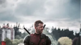 Ο Ryan Reynolds ήταν λίγο μπερδεμένος στο party της Taylor Swift