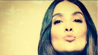 Salma Hayek: Δες το σπάνιο στιγμιότυπο που ανάρτησε με τον σύζυγό της