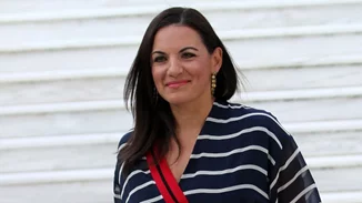 Εντυπωσιακές εμφανίσεις στην 42η επέτειο της Δημοκρατίας στο Προεδρικό Μέγαρο