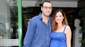 Ελένη Καρποντίνη - Βασίλης Λιάτσος: Οι φωτογραφίες από την έξοδο από το μαιευτήριο