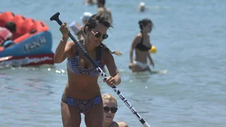 Λάουρα Νάργες - Σόφη Πασχάλη: Κάνουν SUP μαζί