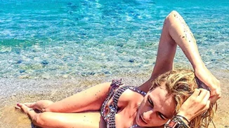 Ντορέττα Παπαδημητρίου: Το καλοκαίρι της πάει πολύ και αυτός είναι ο τρόπος που το δείχνει