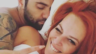 Σίσσυ Χρηστίδου- Θοδωρής Μαραντίνης: Οι σέξι φωτογραφίες στο καμαρίνι του!