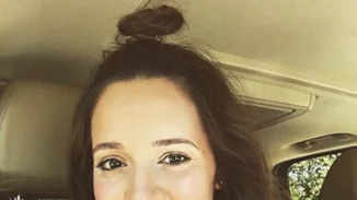 Καλομοίρα: Η πρώτη φωτογραφία αγκαλιά με τη νεογέννητη κόρη της