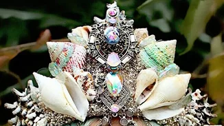 Στέμματα για γοργόνες: Η νέα τρέλα που λατρέψαμε!