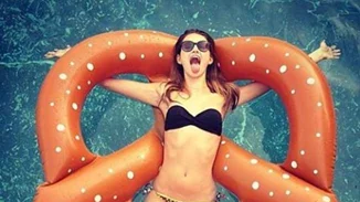 Τα πιο αστεία φουσκωτά στρώματα που είδαμε στο Instagram (και θέλουμε)