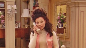 Θυμάσαι την “Νταντά”; Το @WhatFranWore είναι ο λογαριασμός που πρέπει να ακολουθήσεις