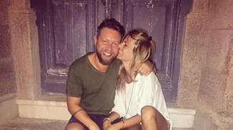 Η σύντροφος του Γιάννη Βαρδή αναρτεί την πιο τρυφερή φωτογραφία με τη κόρη της