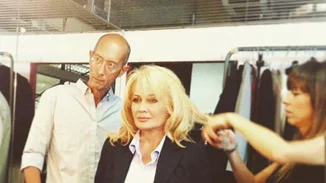 Αγγελική Νικολούλη: Στα παρασκήνια της επίσημης φωτογράφισης για το «Φως στο Τούνελ»