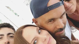 "Yvonne Bosnjak": Η Υβόννη Μπόσνιακ φωτογραφίζεται φορώντας τη νέα της συλλογή (Αποκλειστικό!)