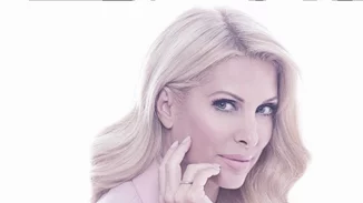 Ελένη Μενεγάκη: Πρωταγωνίστρια της καμπάνιας Καρκίνου του Μαστού για 4η χρονιά - Τι δηλώνει η ίδια