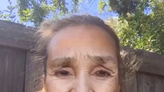 Ποια διάσημη απόκτησε ρυτίδες και τραγουδάει στο Instagram;