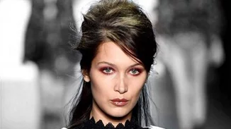 Μετά από αυτό το show θα αλλάξεις γνώμη για την κόκκινη σκιά στα μάτια