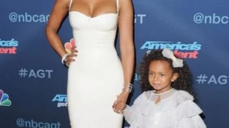 Η μικρή κόρη της σταρ είναι ό,τι πιο γλυκό είδαμε σήμερα