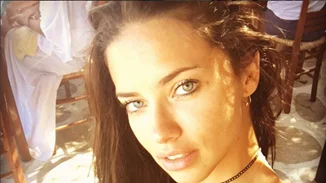 Adriana Lima: Δε θα πιστεύεις ποιος είναι ο νέος της σύντροφος!
