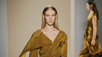 Victoria Beckham: 10+1 looks από τη συλλογή Άνοιξη/Καλοκαίρι 2017