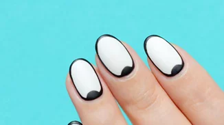 #maniMonday: Έτσι θα πετύχεις κι εσύ το trend των graphic nails