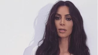 H selfie της Kim Kardashian που δίχασε τον διαδικτυακό κόσμο