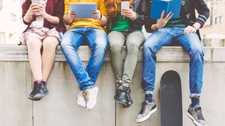 Ανάλυσέ το: Ο απόλυτος οδηγός επιβίωσης για γονείς εφήβων