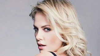 Η Charlize Theron πήρε 15 κιλά - Δες τη νέα της εμφάνιση!