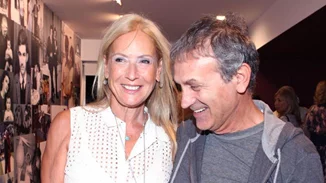 Ο Γιώργος Νταλάρας μιλάει για τη γυναίκα του, την Άννα