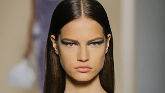 Victoria Beckham SS17 Beauty Look: Όλες οι λεπτομέρειες, οι τάσεις και τα προϊόντα!