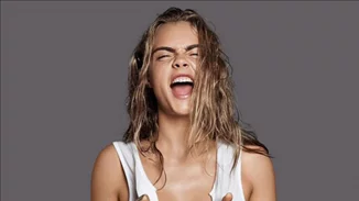 Cara Delevingne: Το νέο της τατουάζ είναι μία αποτυχία